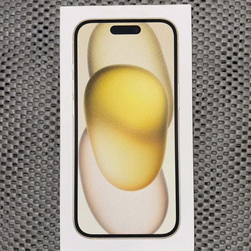 Apple iPhone 15 Yellow 128 GB Box Only Empty